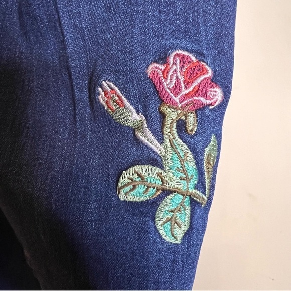 WORKSHOP Republic Embroidered Jeans - Picture 3 of 5